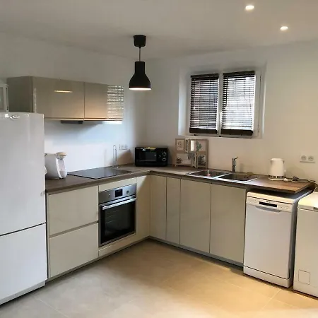 Appartement Face Au Golf A 2 Km De La Plage Apartment Sainte-Maxime